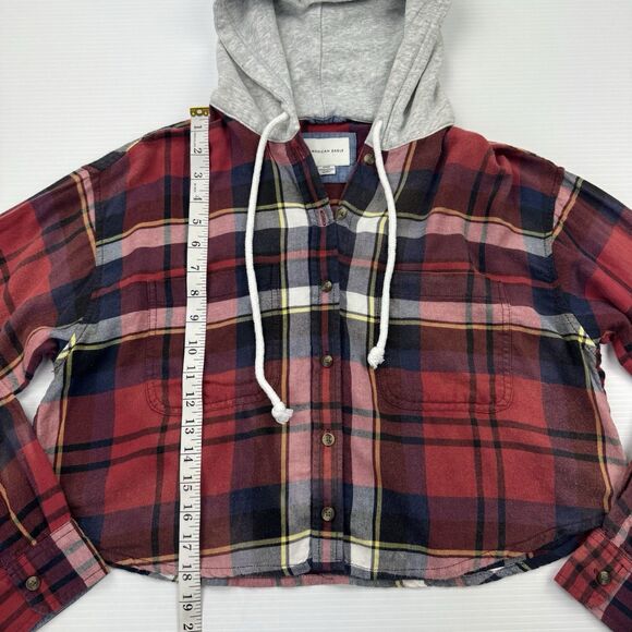 American Eagle Cozy Cabin Cropped Hoodie Flannel Plaid Shirt Women’s Small - Picture 9 of 11
